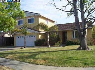 35683 Farnham Dr, Newark, CA 94560