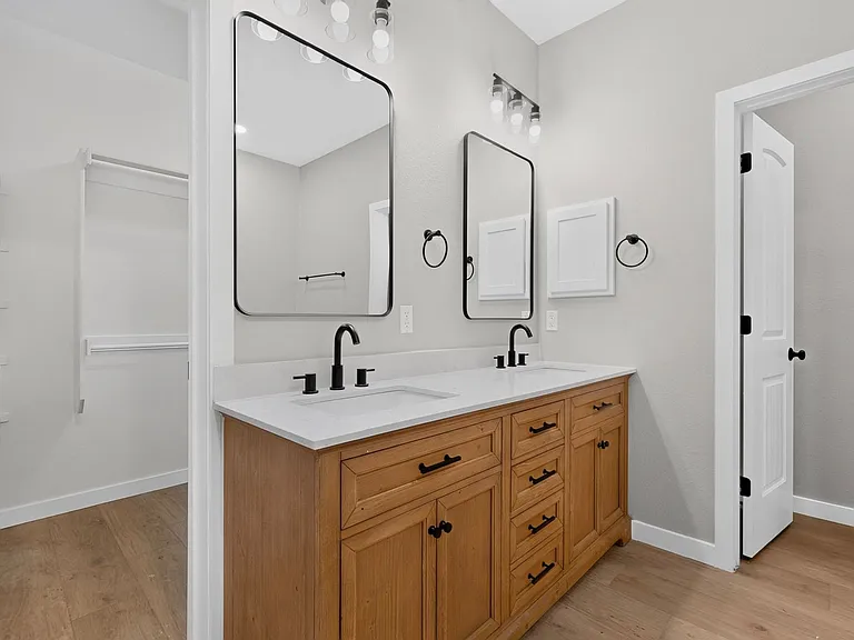 3312 Glen Crest Ln — Photo 25