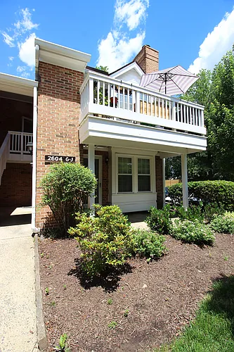 2604 S Arlington Mill Dr #I Photo 1