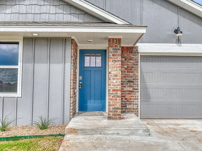 932 Varenna Ct — Photo 3