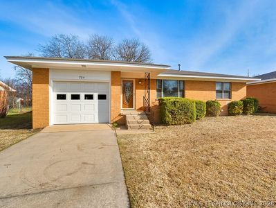 704 W 21st St, Ada, OK, 74820