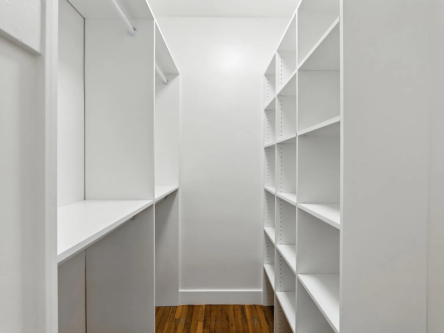 Studio, 525 sqft, $4,495 — Photo 2