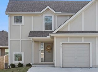 505 W Smith St, Spring Hill, KS 66083