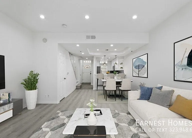 4310 Whitsett Ave #3 — Photo 3