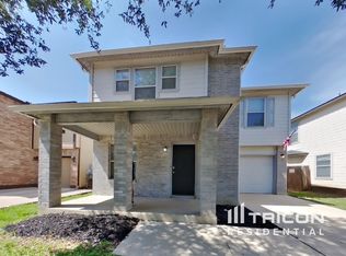 7 Beacon Oak, San Antonio, TX 78239