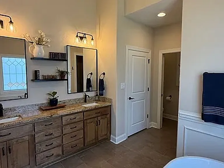 26316 Woodfield Dr — Photo 20