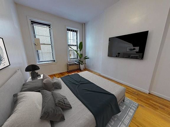2nd image of 1500 1st Ave #2B1