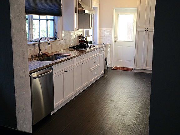 3rd image of 1224 Granada Blvd