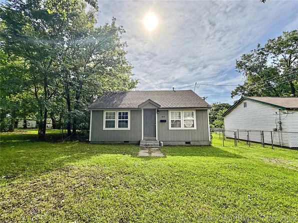 204 N Cedar Ave, Tahlequah, OK 74464