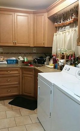 5th image of 2554 Morgan Ave