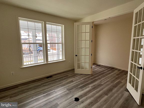 5th image of 11511 Bluestem Way