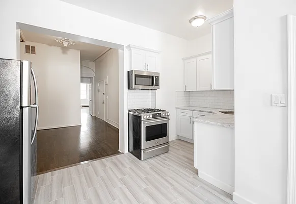 Rented by Christie’s International Real Estate of Westchester and Hudson V | media 11