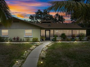 3900 Hickory Dr, Sebastian, FL 32976