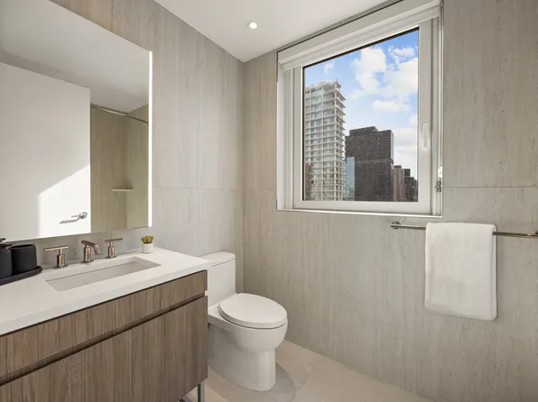 1026 3rd Avenue image 9 of 19