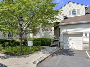 66 Jamestown Rd, Basking Ridge, NJ 07920