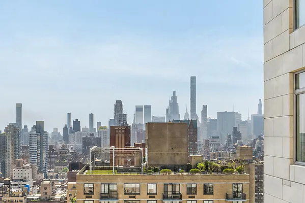 200 East 83rd Street #26A in Yorkville, Manhattan | StreetEasy