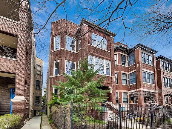3rd image of 1422 W Olive Ave APT 2