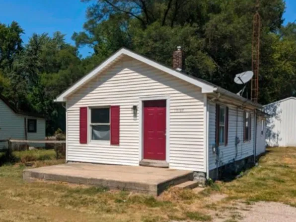 19107 Cleveland Rd, South Bend, IN 46637