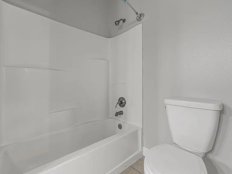 The Woods Luxury Apartments — Photo 8