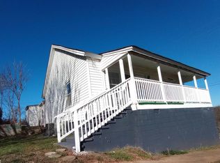 302 N 2nd St, Lockhart, SC 29364