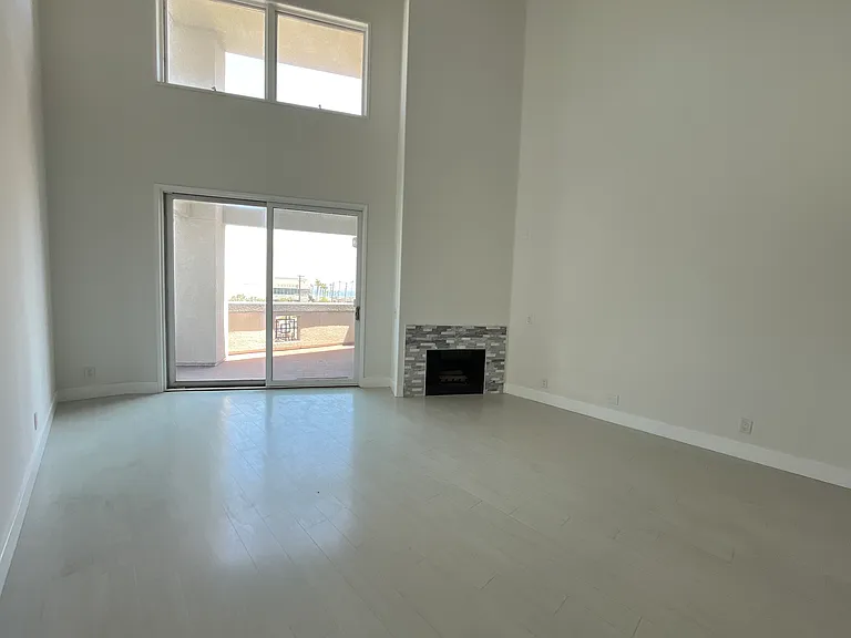 200 Pacific Coast Hwy #208 — Photo 6