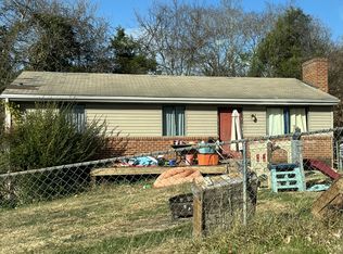 1374 Gillette Ave SE, Roanoke, VA 24014