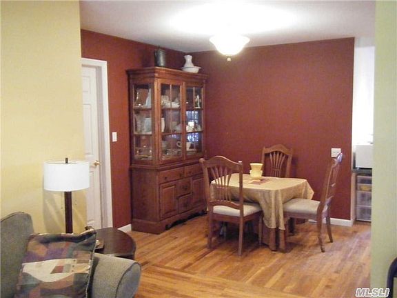 4th image of 6 Cedar Pl
