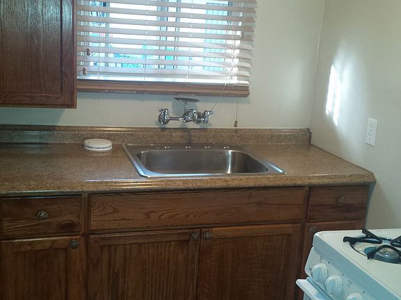 5th image of 3935 E Wehrle St