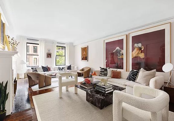 2nd image of 142 E 71st St APT 3C