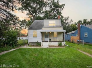 26621 Spicer St, Madison Heights, MI 48071