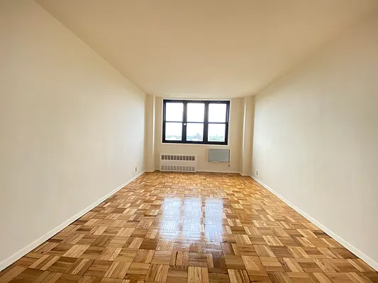 Rented by Compass | media 11