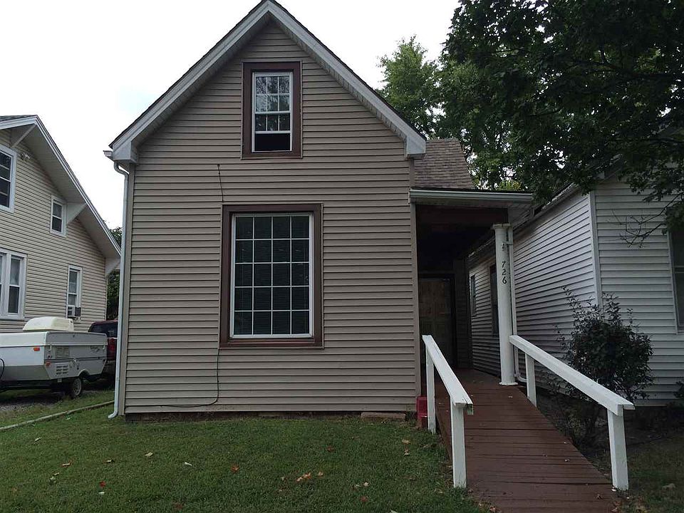 2nd image of 726 Covert Ave