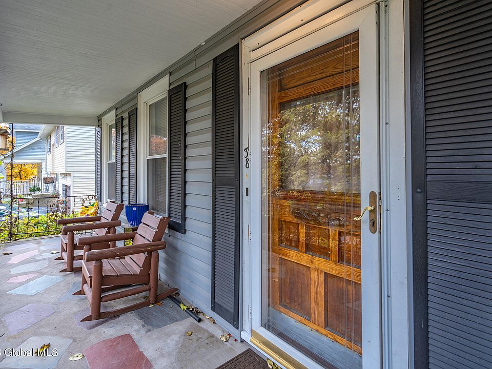 38 Cromer Avenue, Schenectady, NY 12304 Zillow