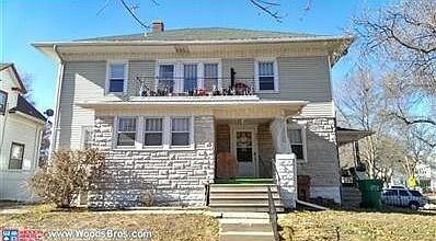 2nd image of 903 S 9th St