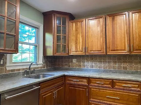 5954 Norham Dr — Photo 11