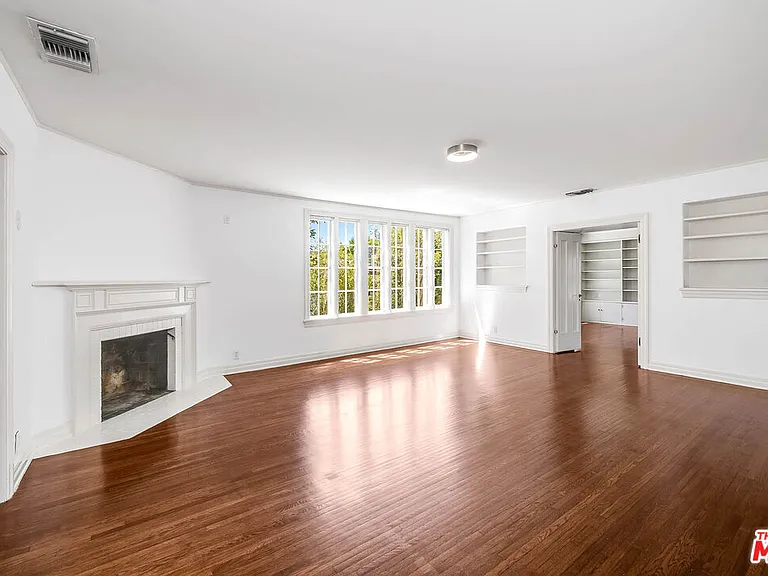 809 N Bedford Dr — Photo 23