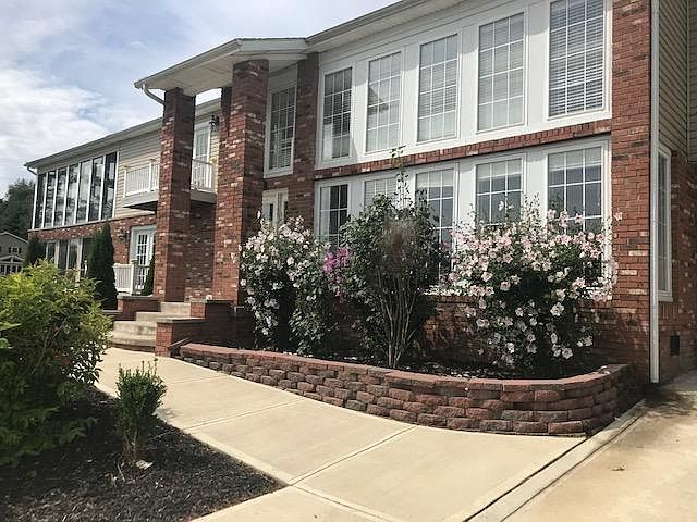 1st image of 2017 Sheridan Dr