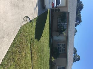 2749 SE Geneva Ave, Pt Saint Lucie, FL 34953