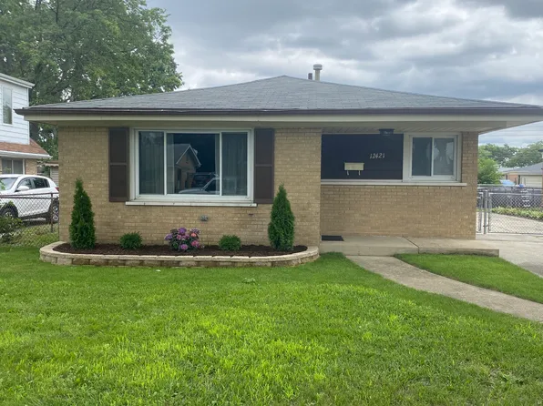 12421 S Orchard St, Alsip, IL 60803