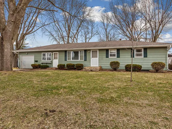 837 Turril St, Le Sueur, MN 56058