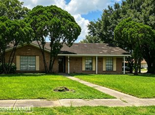 6323 Oakham St, Houston, TX 77085