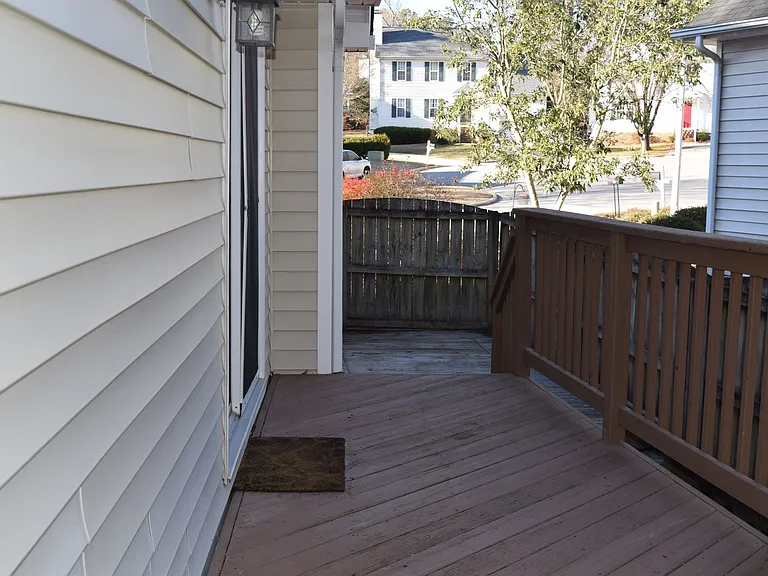 106 Trailing Fig Ct — Photo 26