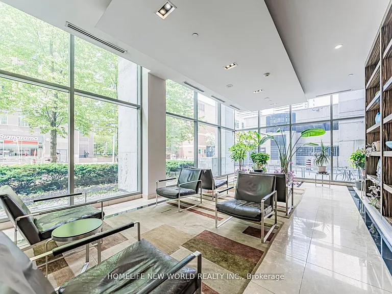 37 Grosvenor St #3308 — Photo 21