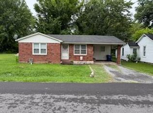 604 Maple St, Benton, KY 42025