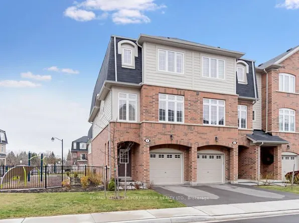 1133 Haig Blvd E #7, Mississauga, ON L5E 2M6