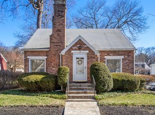 38 Englewood Ave, Worcester, MA 01603