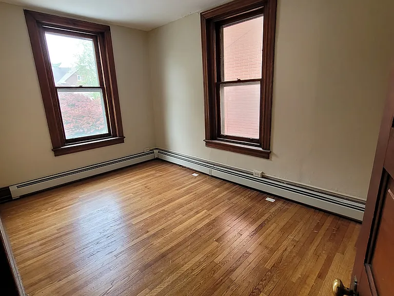 824 Tombler St — Photo 11