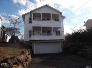 165 Longview Ave, Fairfield, CT 06824