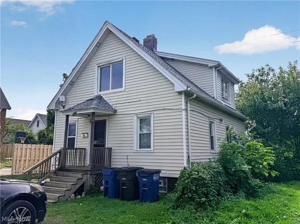 788 London Rd, Cleveland, OH 44110