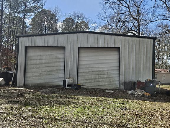4th image of 271 Winningham Rd